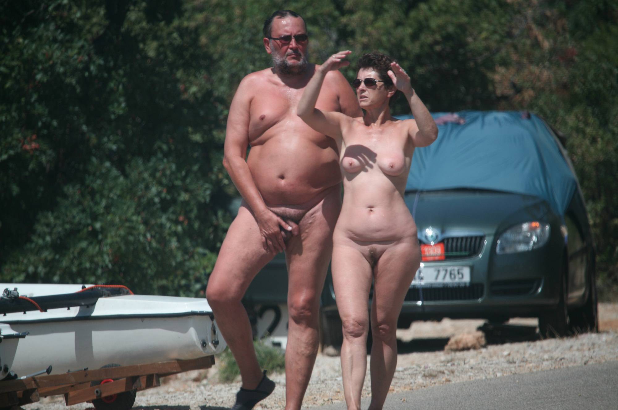 Purenudism Pics Bares Resort Hills Visitors - 2