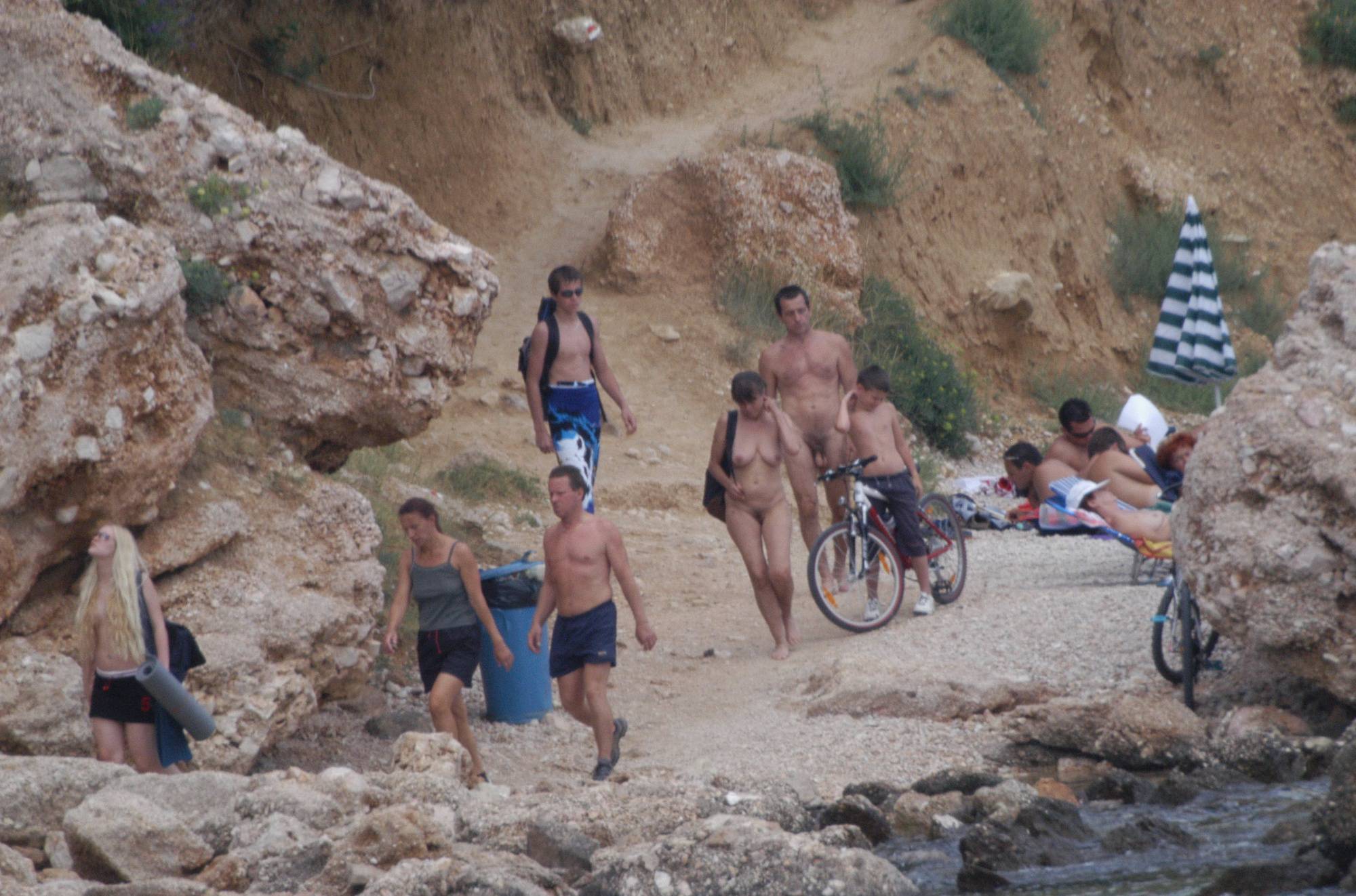 Baska Rock-Wall Journey - 1
