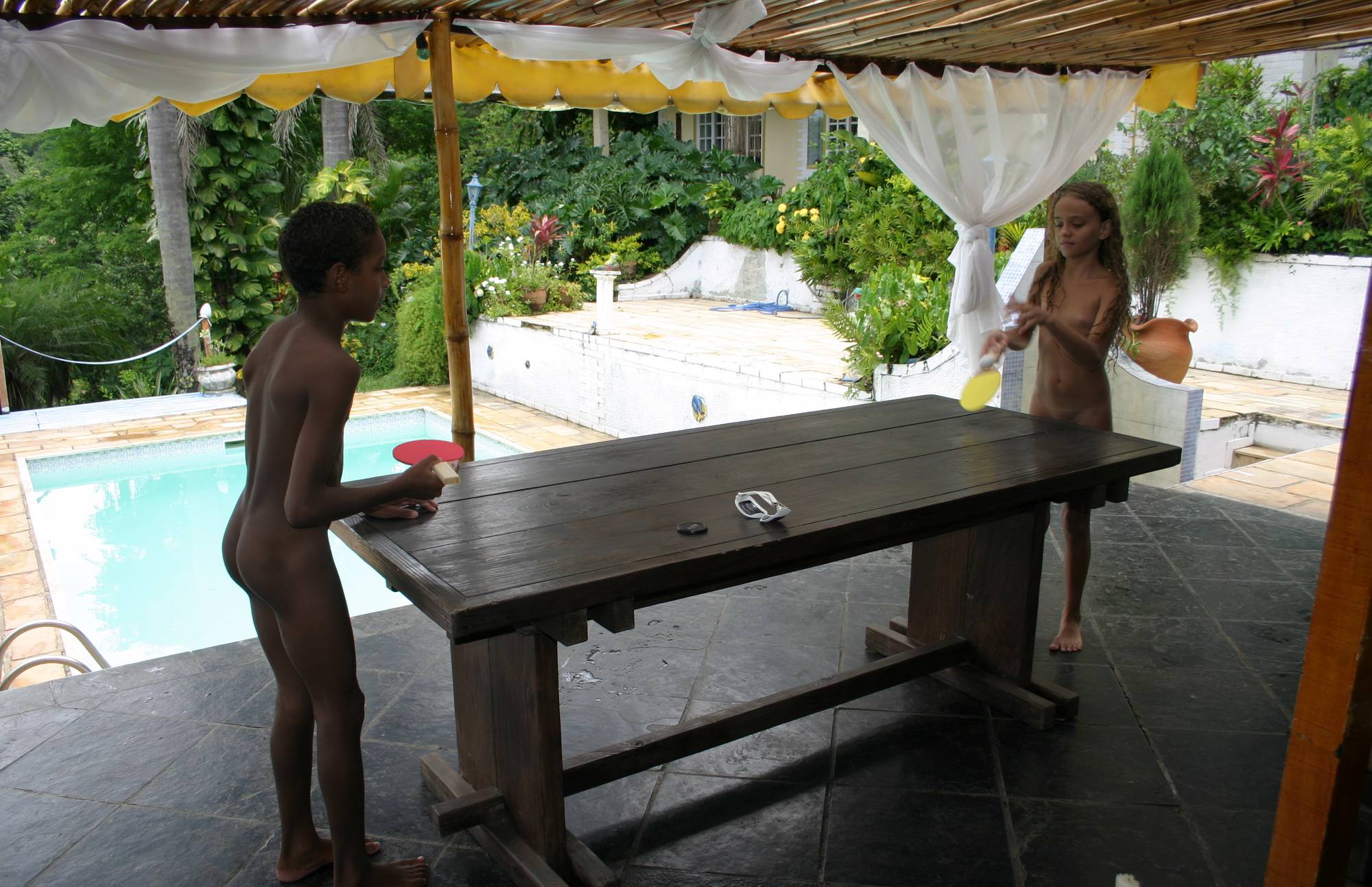 Brazilian Camera and Games - 2