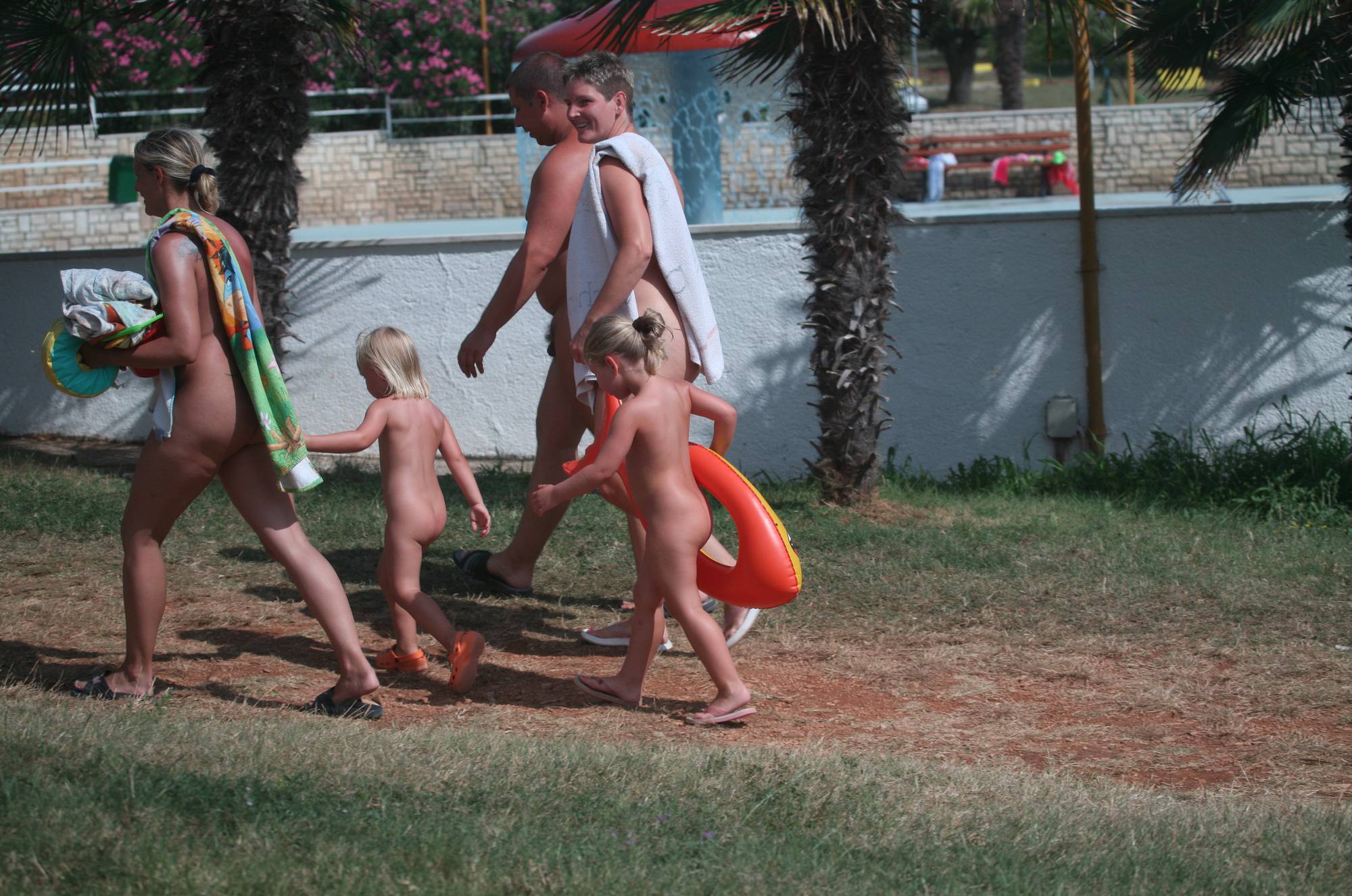 Purenudism Pics Naturist Family Movement - 1