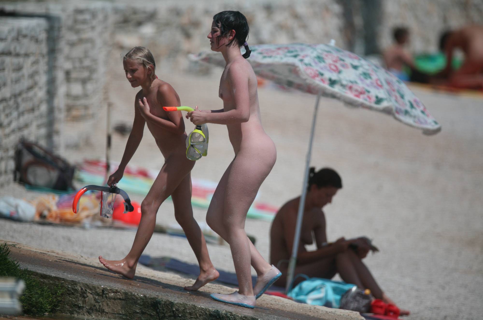 Purenudism Pics Naturist Showering Area - 2