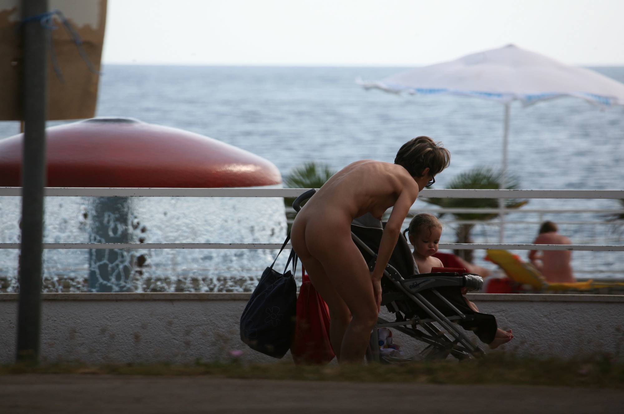 Purenudism Pics Nuda Pool Close Parenting - 1