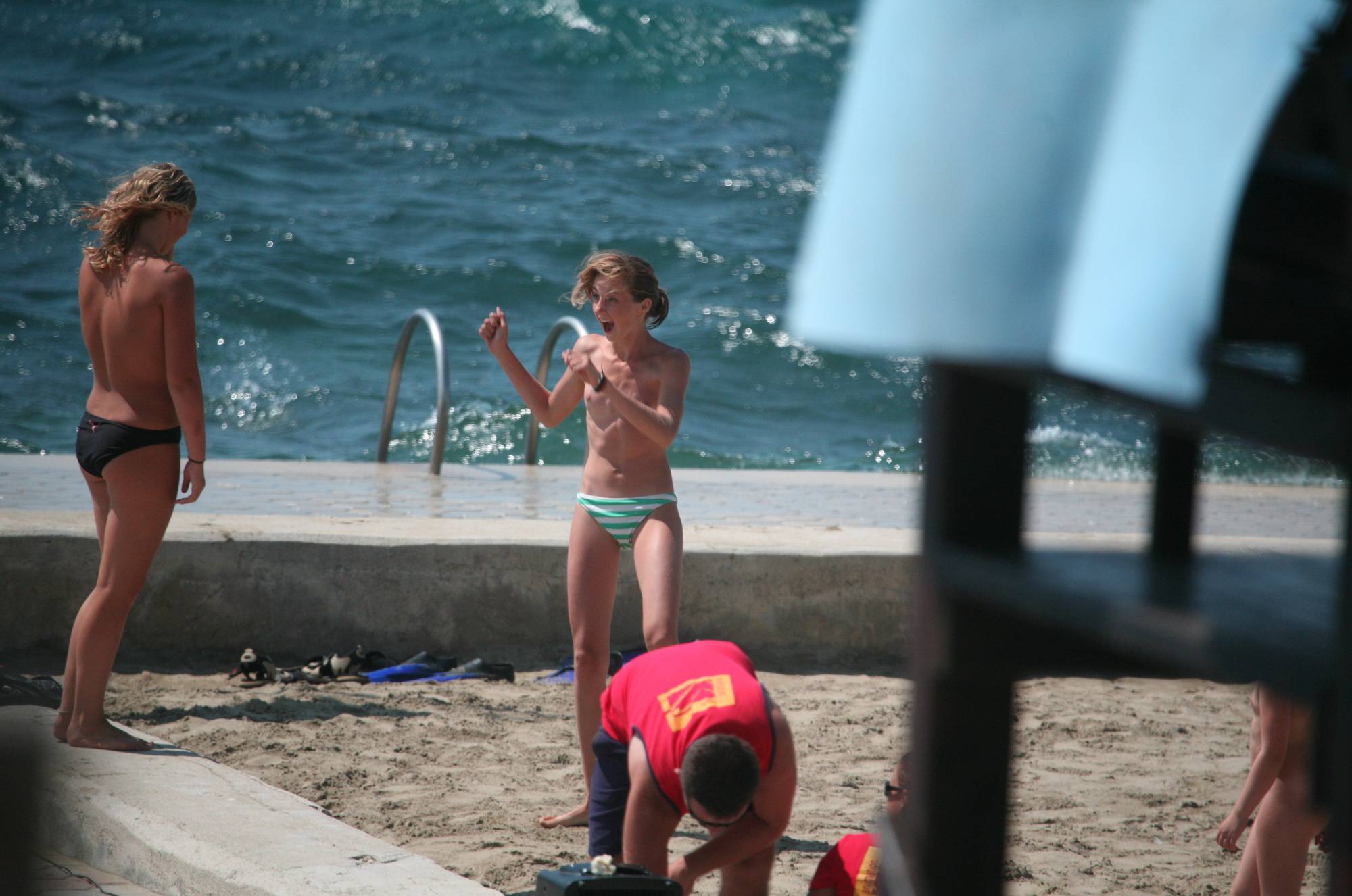 Pier FKK Blonde Girlfriends - 2