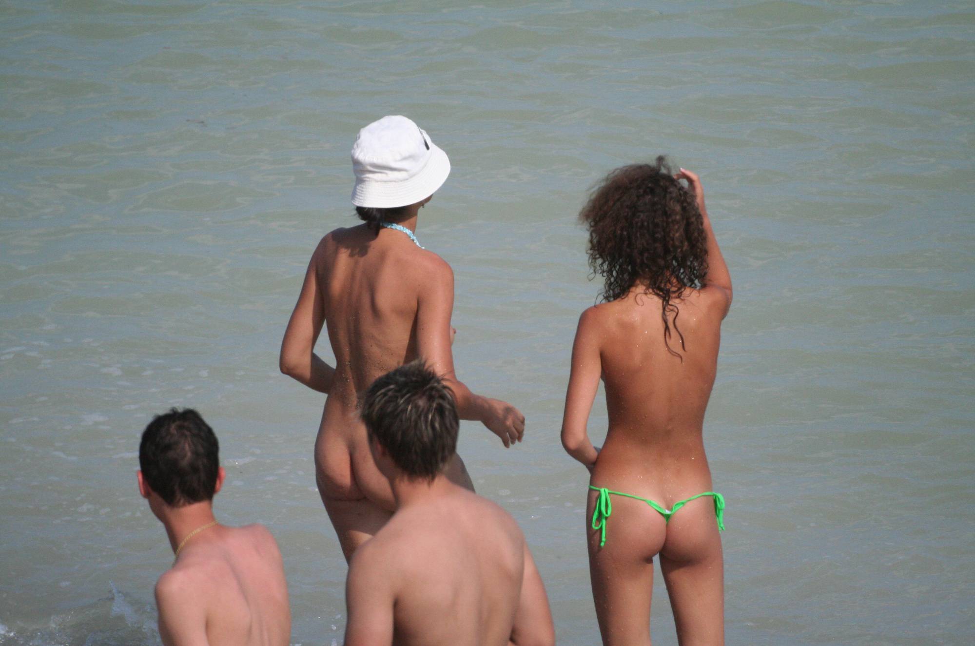 Costinesti Female Scene - 2