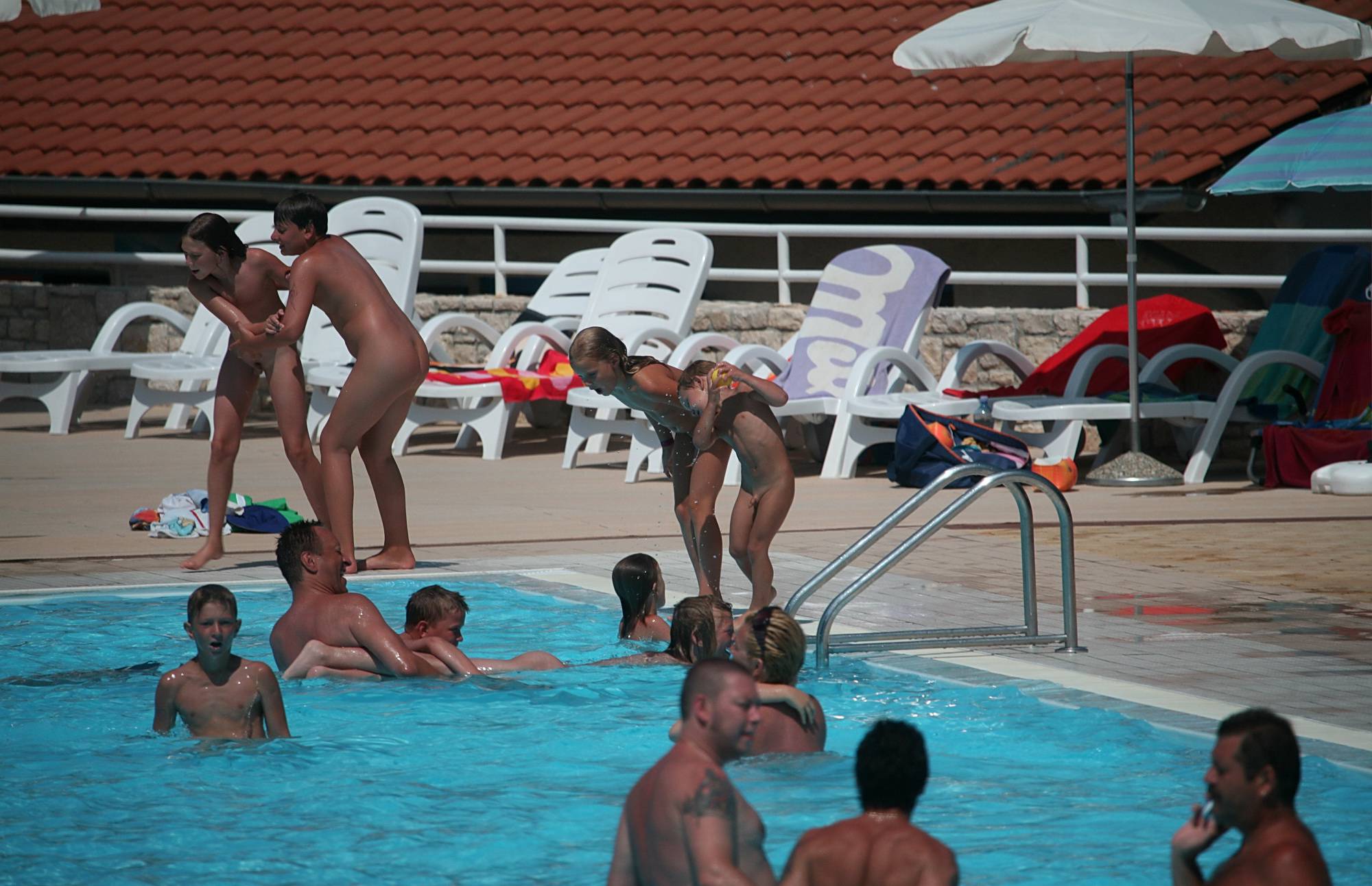 Purenudism Pics Drag and Drop in the Pool - 1