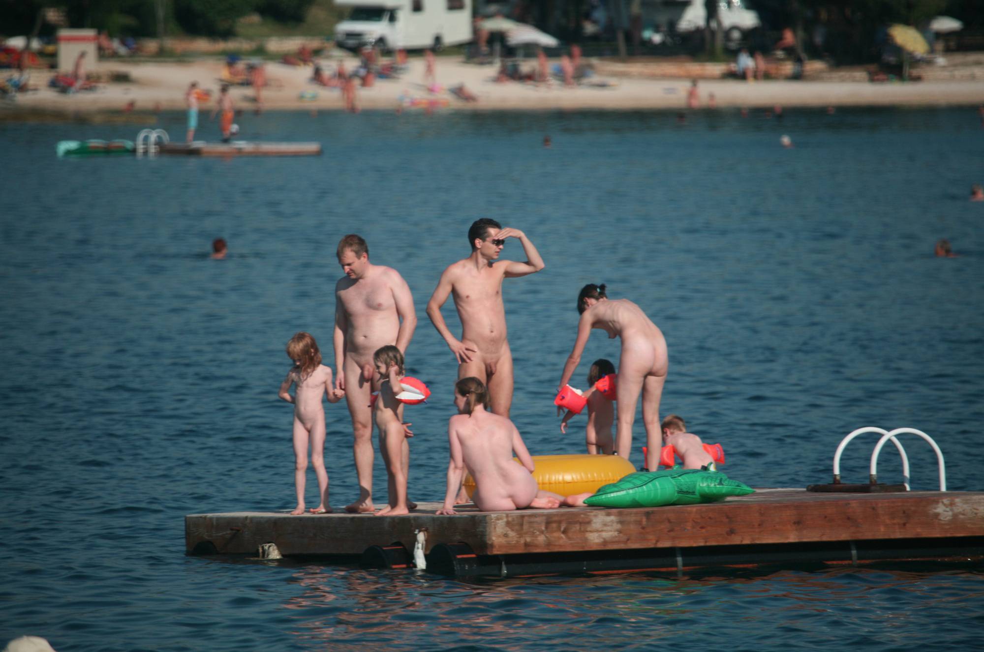 Purenudism Pics Naturist Family Water Slab - 2