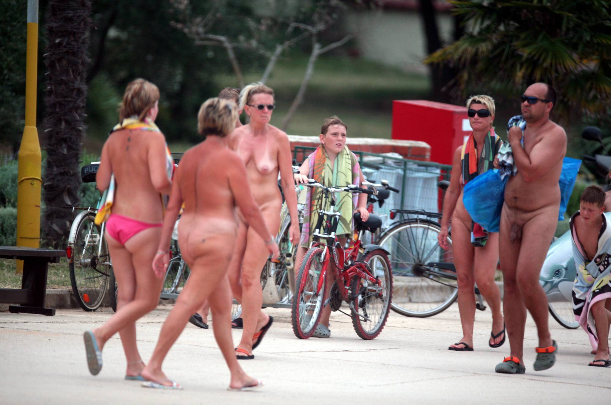 Purenudism Pics Naturist Side-Walk Traffic - 1