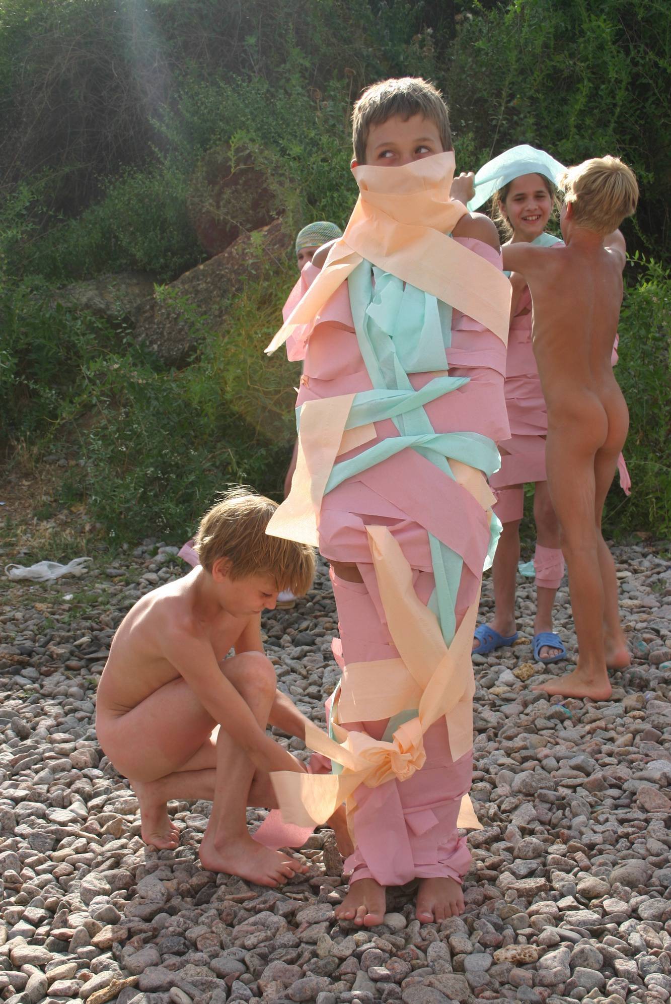 Paper Towel Nude Cocoon - 2
