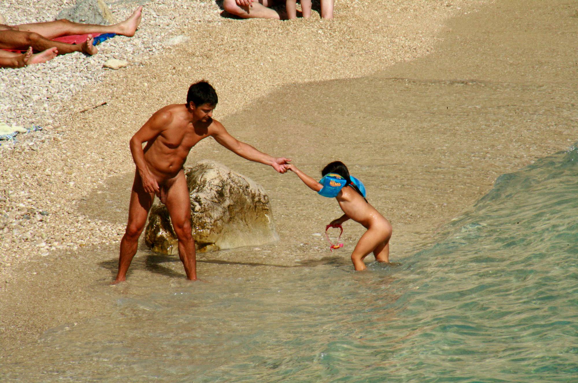 Purenudism Pics Parental Beach Kids Guide - 2
