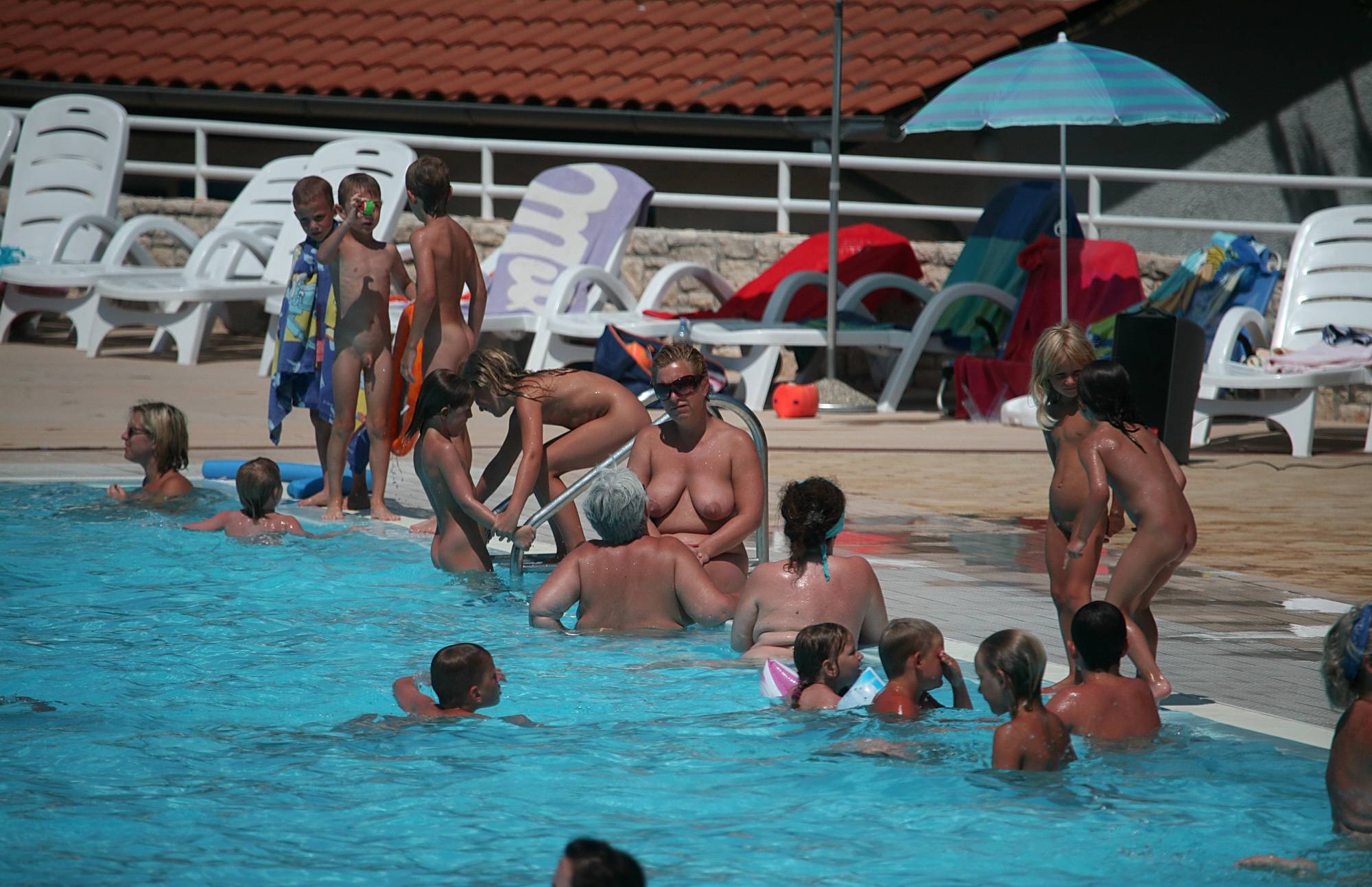 Purenudism Pics Pool Area Water Scenery - 2