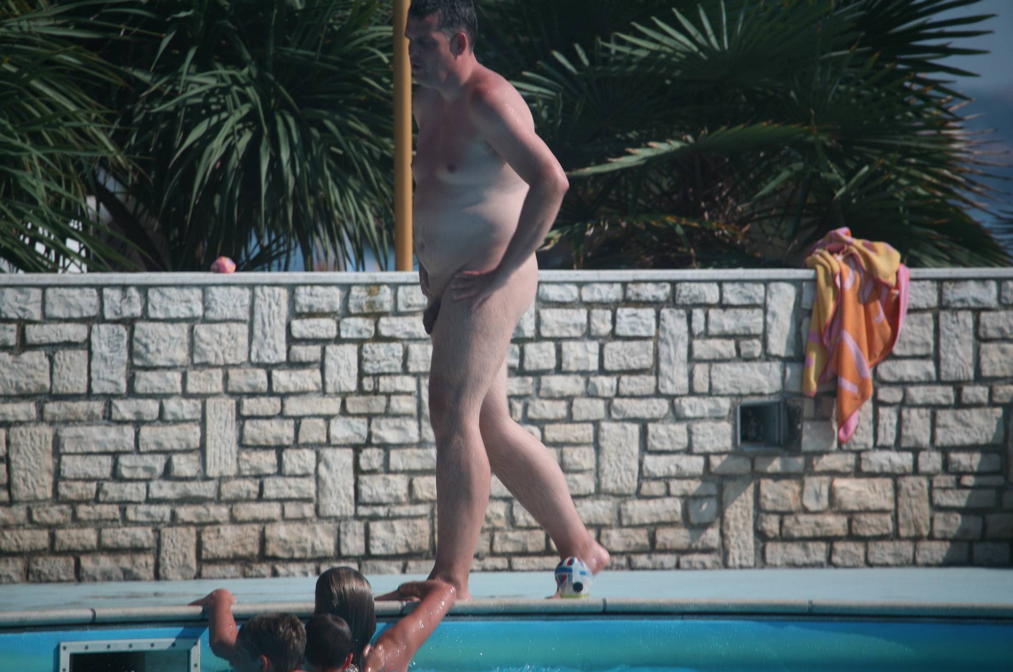 Pool Teenager Chaperon - 2