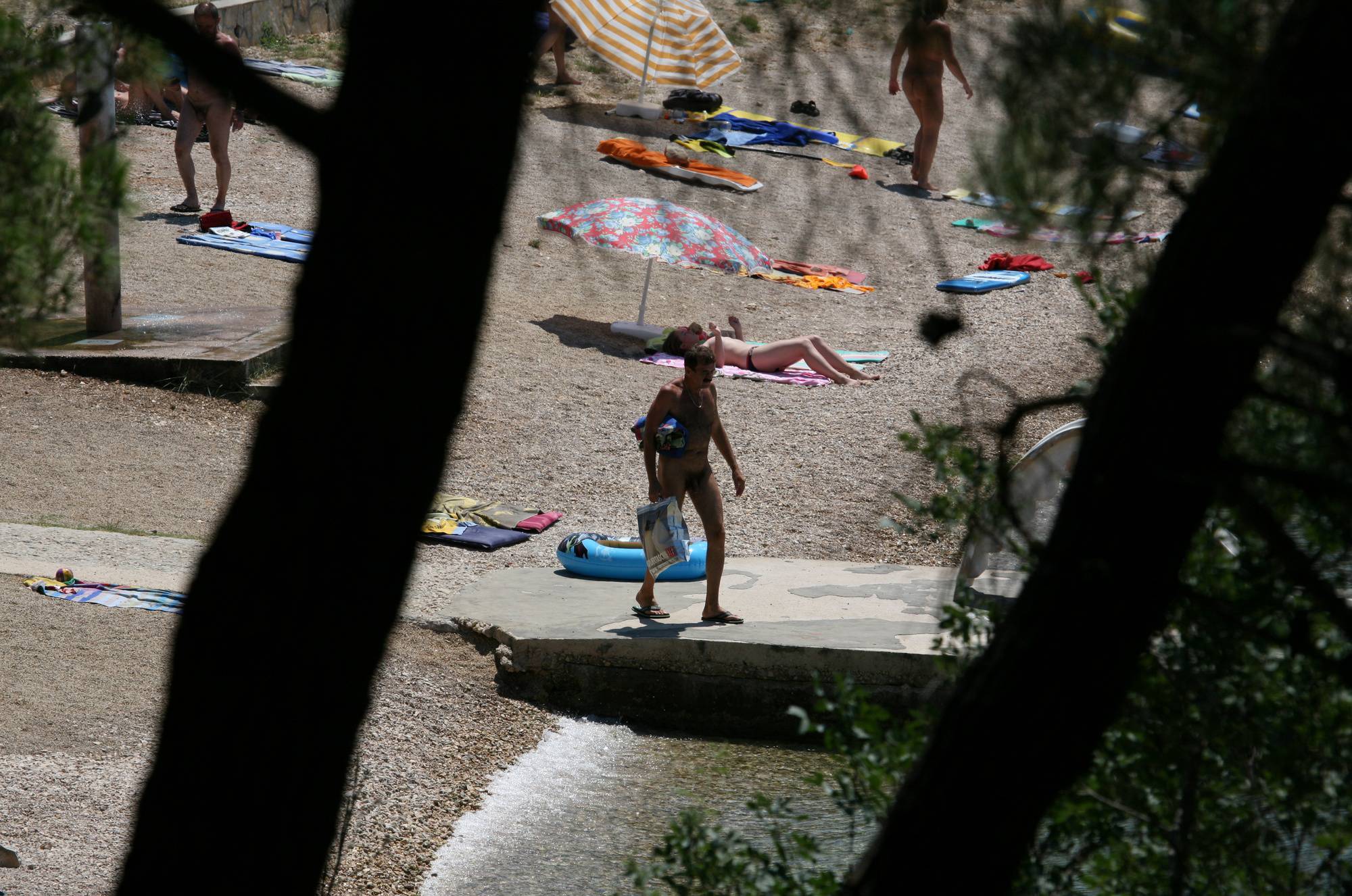 Purenudism Pics RV-Beach General View - 1