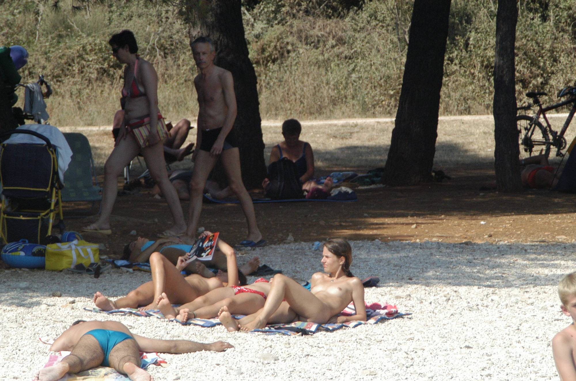 Purenudism Pics RovinJ Nudist Girlfriends - 2