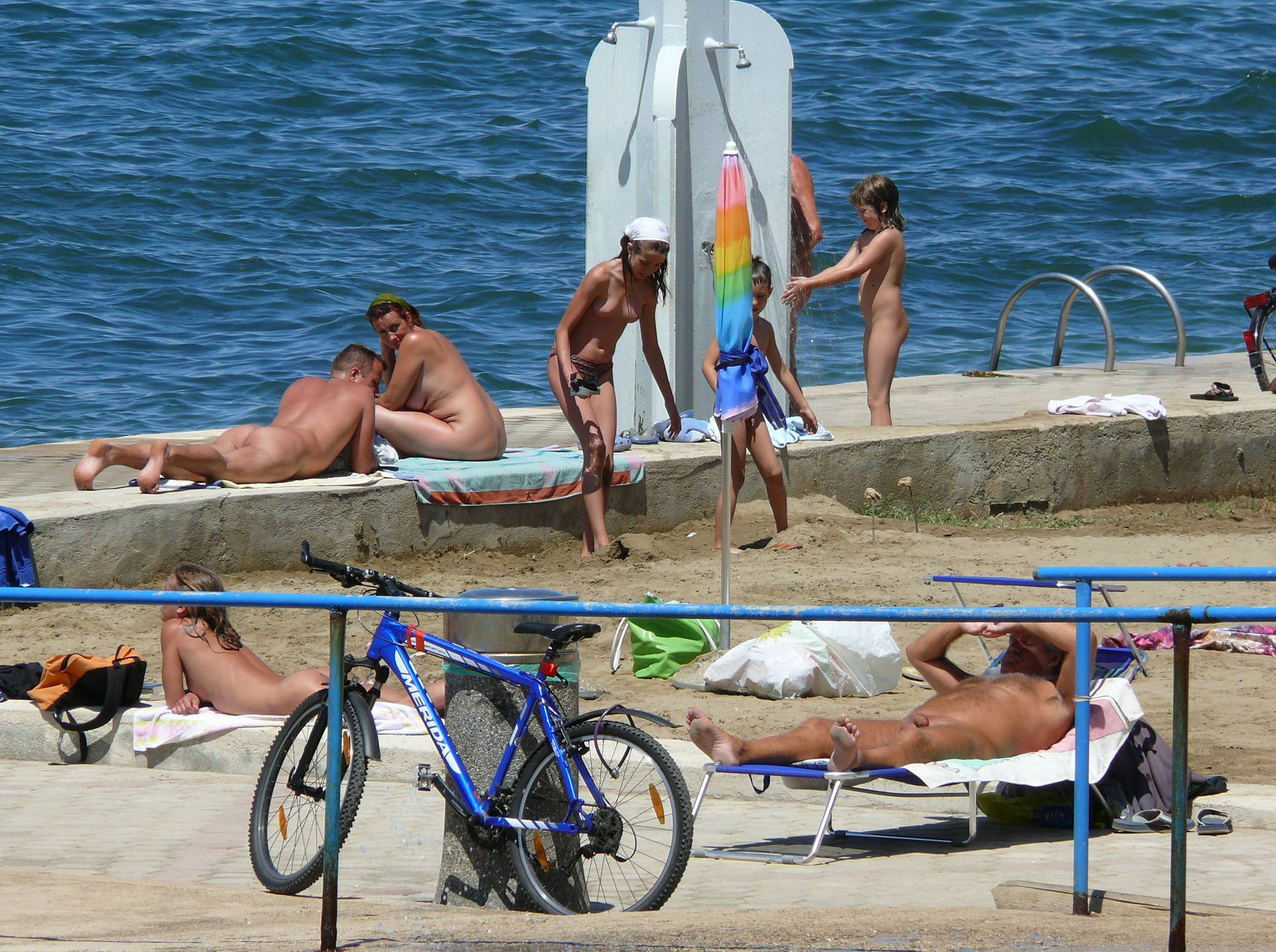 Purenudism Pics White Slab Public Shower - 2