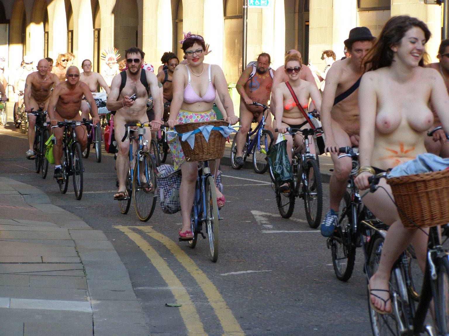 World Naked Bike Ride (WNBR) 2011 - 1